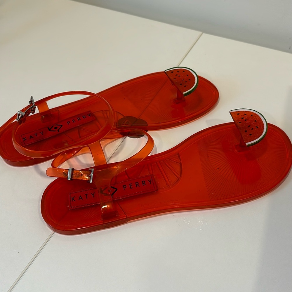 Katy Perry Geli Watermelon sandals, size 10